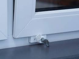 Детский замок на окна