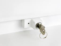 Детский замок на окна